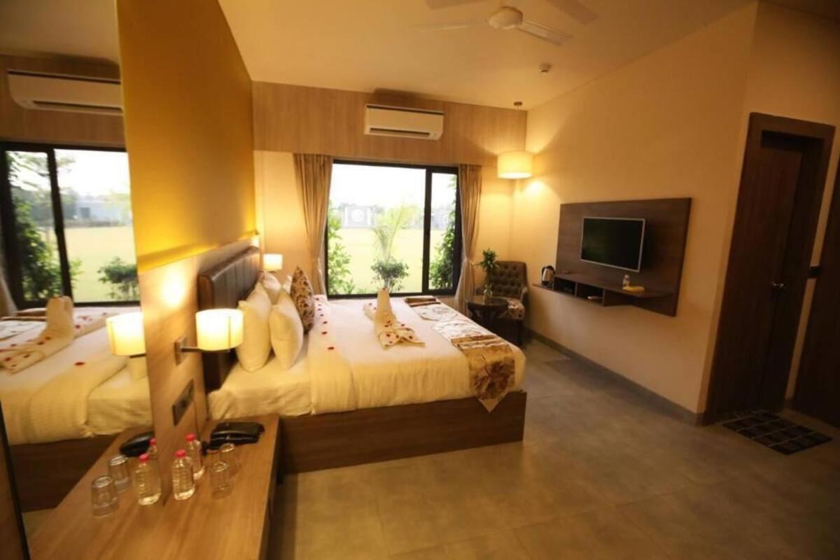 Solitaire Resorts Udaipur Exterior foto